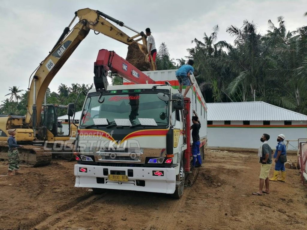 logistikku sewa truk jawa-timur